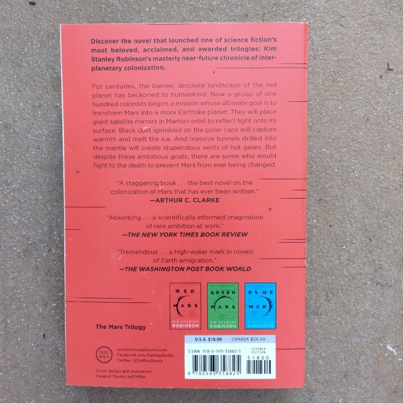 Red Mars by Robinson, Kim Stanley, Paperback Nebula Award Winner Science Fiction - Picture 2 of 5